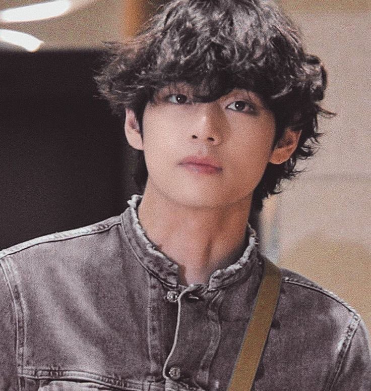 taehyung’s curly hair — a thread