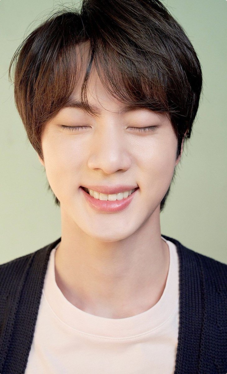 Jin appreciation thread coz he deserves the world and there is no BTS without him,I can& #39;t imagine seeing a BTS without him, he& #39;s like the mother of the group he keeps the mood light with all his jokes and is super talented ,it& #39;s 7 always (credits to the owners of these pictures)
