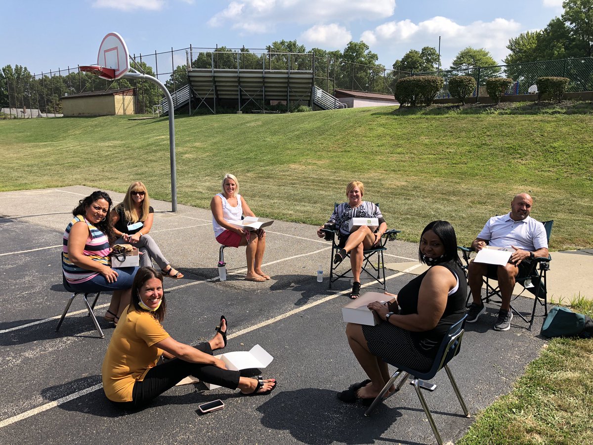 SEL Schools tweet media