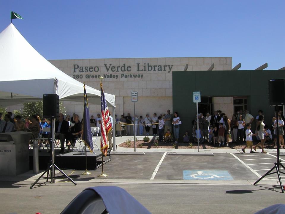 hendersonlibs's tweet photo. #OTD 18 years ago, the #PaseoVerdeLibrary first opened! How things have changed!
#hendersonlibraris #memories https://t.co/vrw2xM7ixV