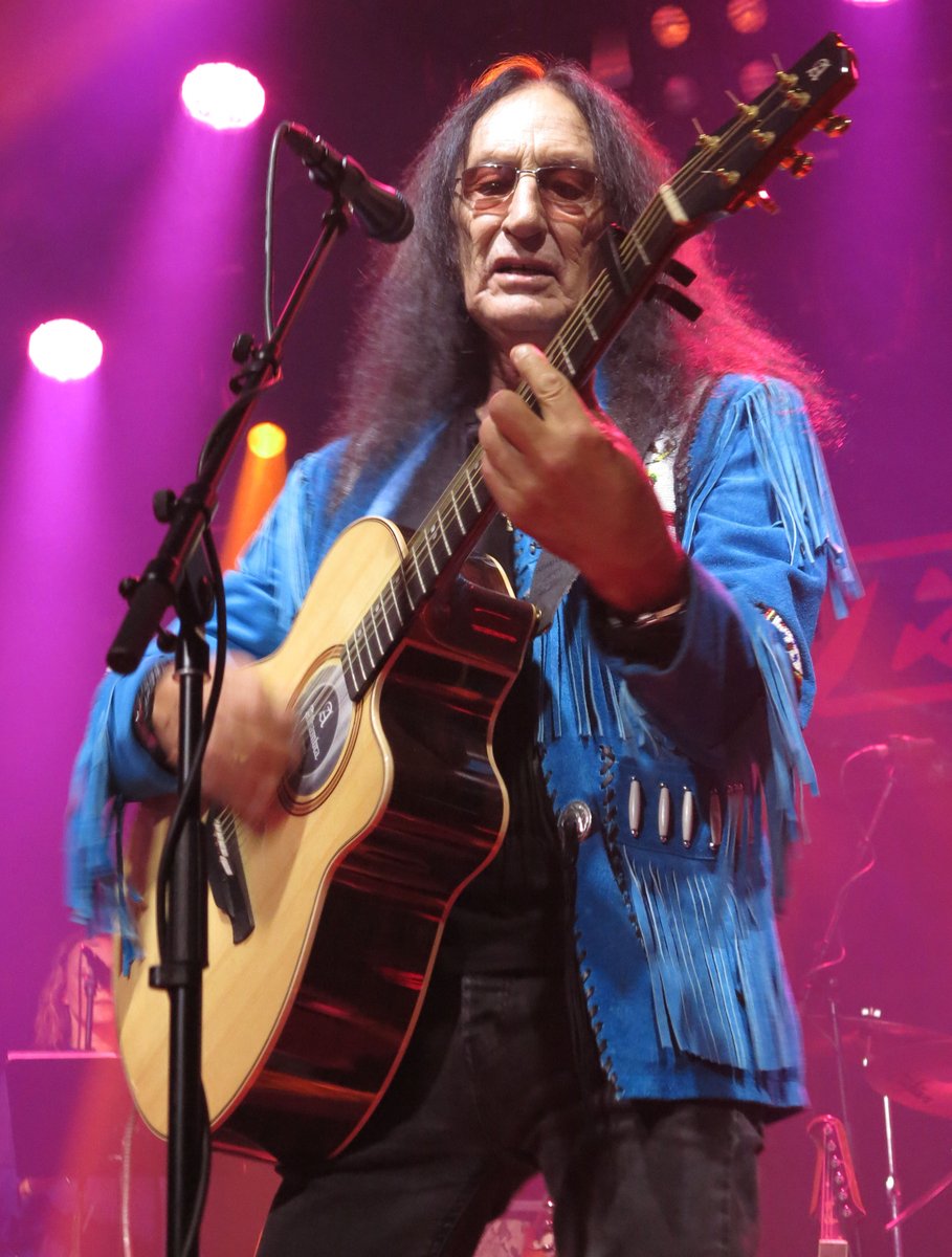 Hitos Del Rock V Twitter 24 08 1945 Nace Ken Hensley Plumstead Londres Inglaterra Multi Instrumentista Cantante Compositor Y Productor Reconocido Por Haber Sido Parte De La Banda Uriah Heep Desde 1969 A 1980