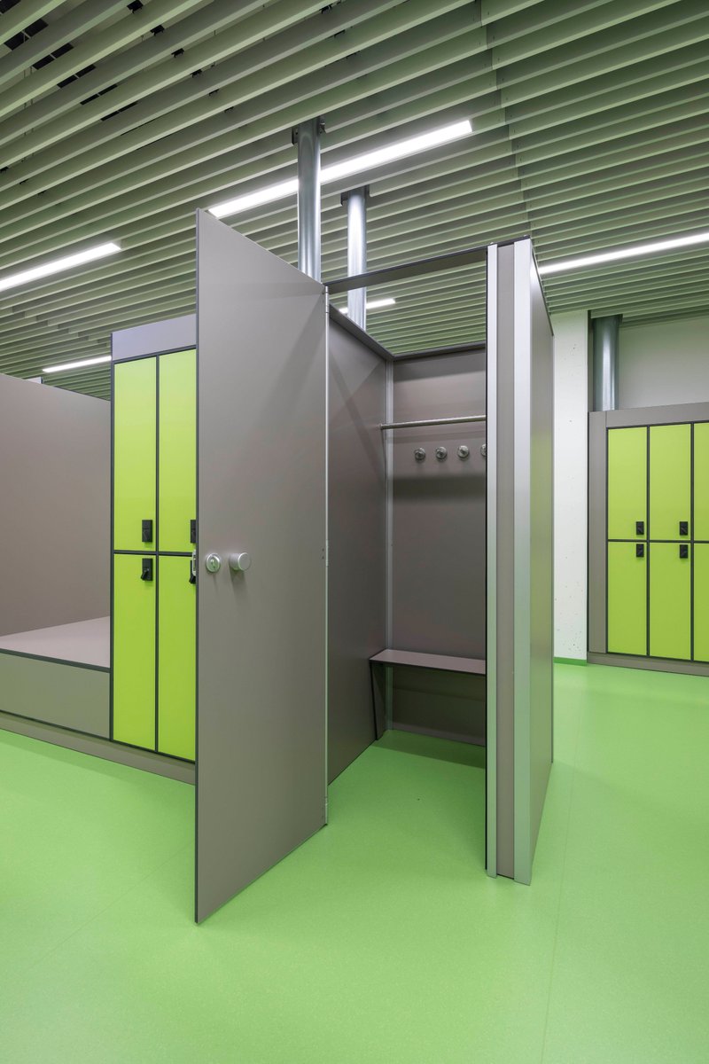 Fundermax_LA's tweet image. Non porous and easy to clean; solvent, impact and scratch resistant; moisture resistant; and available in a wide range of colors. Max Compact Interior is perfect for areas such as locker rooms.
About Max Interior 👉bit.ly/2FQLKYZ
#fundermax #design #forpeoplewhocreate