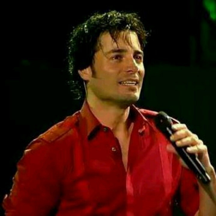 rendezvou25's tweet image. chayanne? del red team❤ #redteam #streamteeth #CALMPromoComp