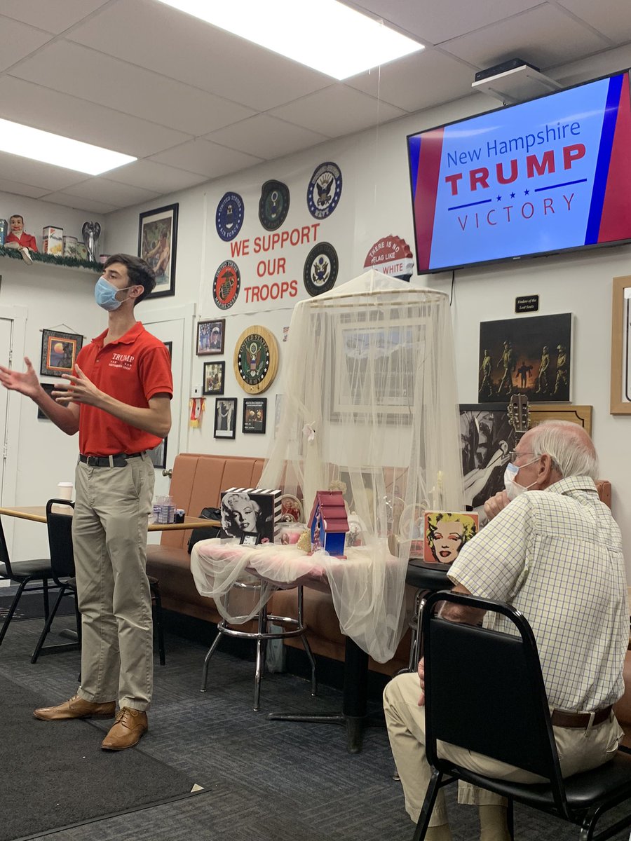RealJMorrissey's tweet photo. Great turnout in Epping tonight for our #NationalWeekofTraining!
@realDonaldTrump supports small businesses and will continue to preserve America as a land of opportunity.
Thank you @FredDoucetteNH, @Lou4State, and @CorkyForSenate for speaking with us tonight!
#LeadRight #RNC https://t.co/6TDv5Q8IfI