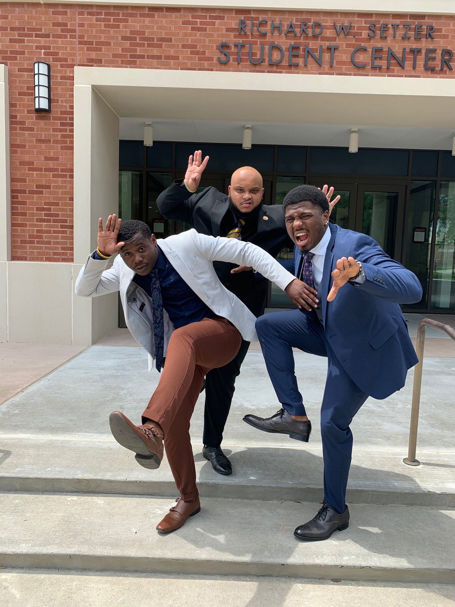 Lamar_Omegas's tweet photo. Manhood Monday’s with your favorite Upsilon Theta Chapter of Omega Psi Phi Fraternity Inc. 🔥⚡️ #ManhoodMonday #ΩΨΦLeadership #MaskEdition https://t.co/9XGwRCPGG8