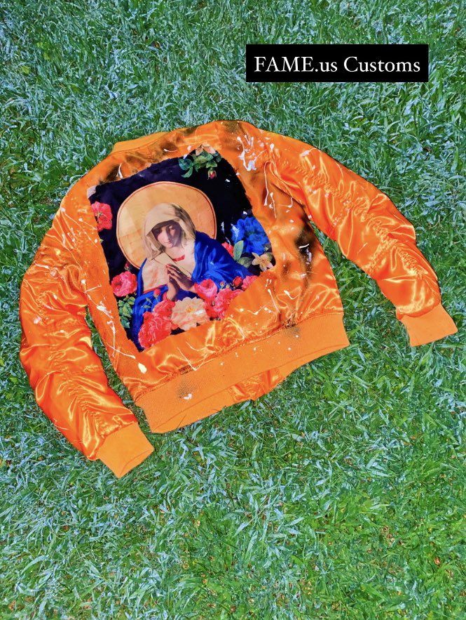 12pmcreators's tweet photo. https://t.co/cWfPgUtHIh Customs “Pray” Bomber Jacket 💣 🔥 Size SMALL
DM to Purchase [Serious Inquires Only] ✅
#custom #distressedjeans #blackjeans #handpaintedapparel #jeans #customapparel #SupportBlackBusinesses #explorepage #follow #customapparel #SupportBlackBusinesses https://t.co/yF0jnZpegd
