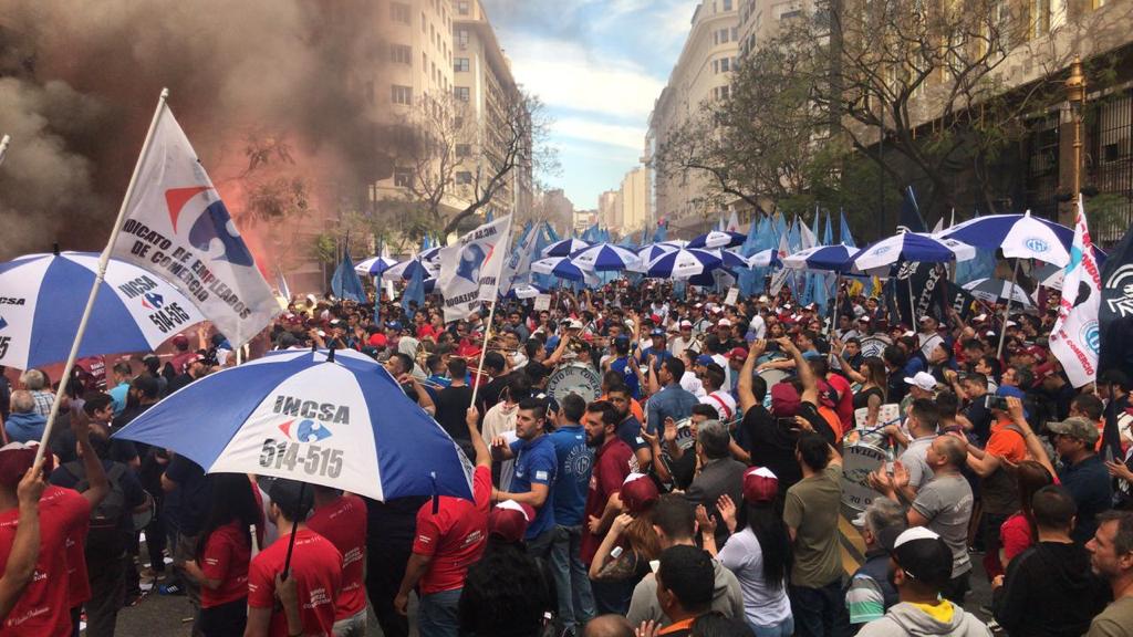 💻Muerza toma poder en #Comercio
👉bit.ly/2Esx95o
 <a href="/MuerzaRamon/">Ramon Muerza</a>