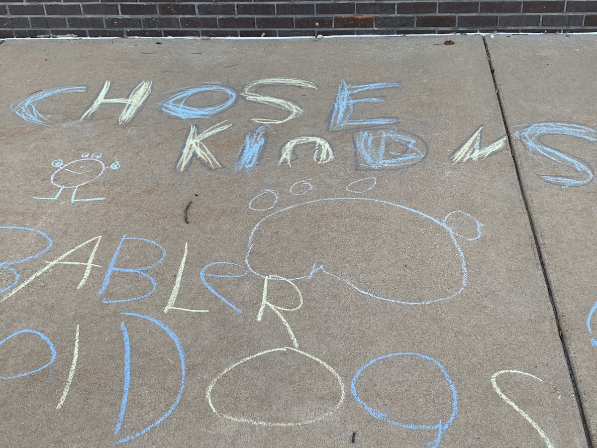 BablerPrincipal's tweet photo. This made my heart happy!  Thank you to all that made our staff welcome amazing!  So proud to be part of this Babler Community!                   WE ARE BABLERSTRONG!               💙💛#ChooseKindness https://t.co/5OohdUyKvZ