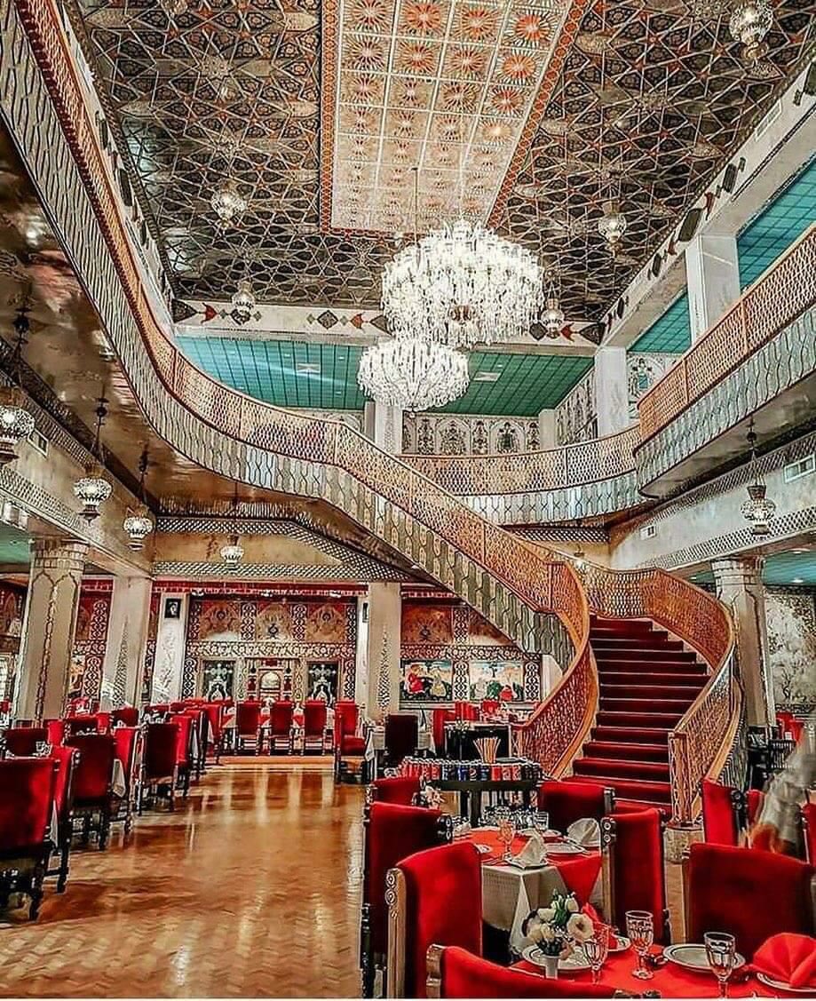 ChefZare's tweet photo. Abbasi Hotel Isfahan
Symbol of two periods of history and tradition, present and past
#MustSeeIran
#IranIsBeautiful 
#TahdigIsLife  
هتل عباسی اصفهان 
نمادی از دو دوره تاریخ و سنت و حال و گذشته https://t.co/6AedhFAh0J