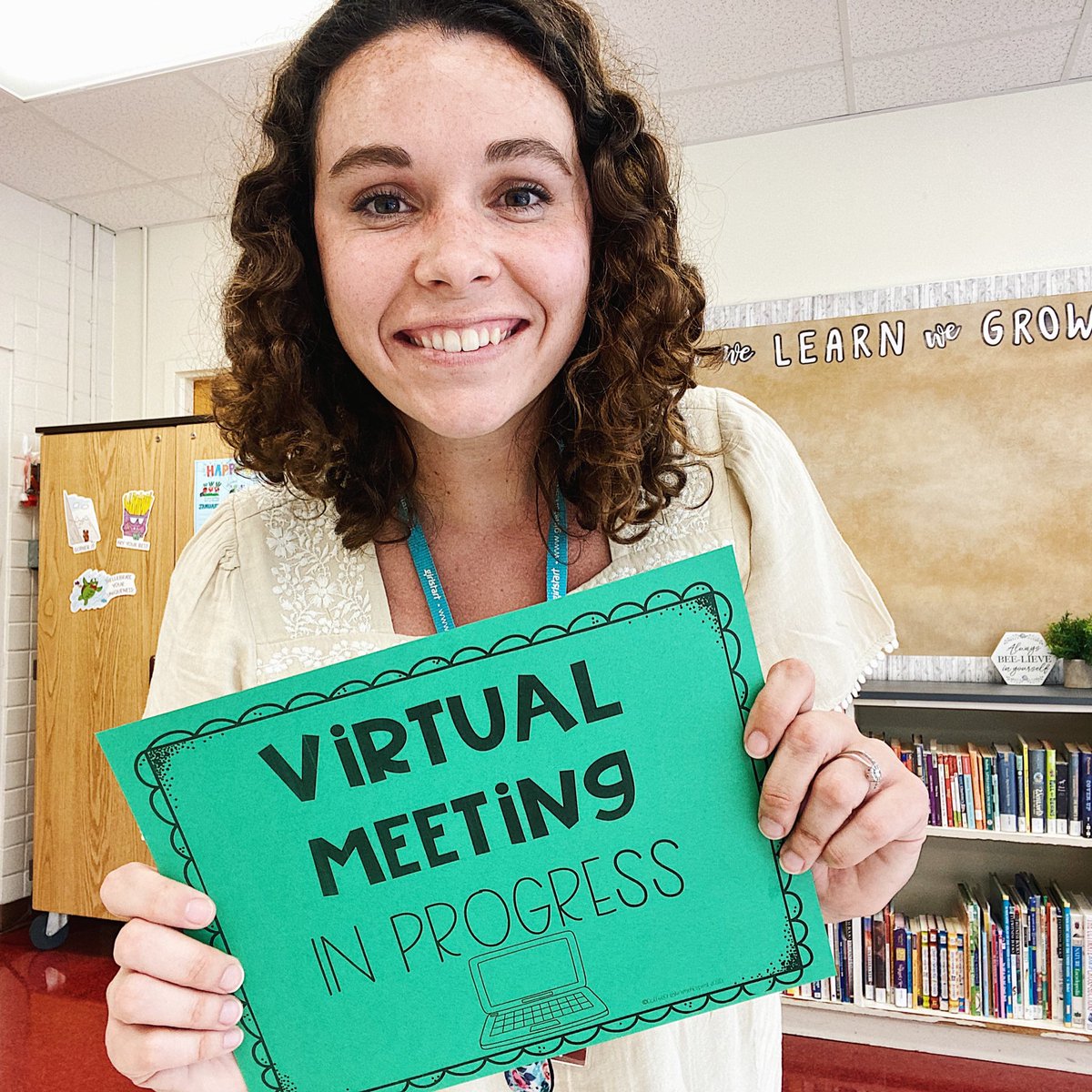 _MrsLawrence_'s tweet image. My fourth graders &amp;amp; I have officially made it through the weirdest first day of school ever! Here’s to “can do” attitudes, patience with technology, &amp;amp; so much virtual love! #CFESProud #LoveMyLISD #VirtualFirstDay #FirstDayOfSchool