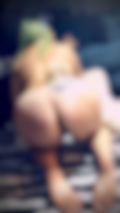 Sign up to my Modelhub Fan Club to see this brand-new exclusive photo: https://t.co/CUWkFJRg8a Fetastic<a href="/tag/mondaymotivation"class="tags"><span>#mondaymotivation</span></a>