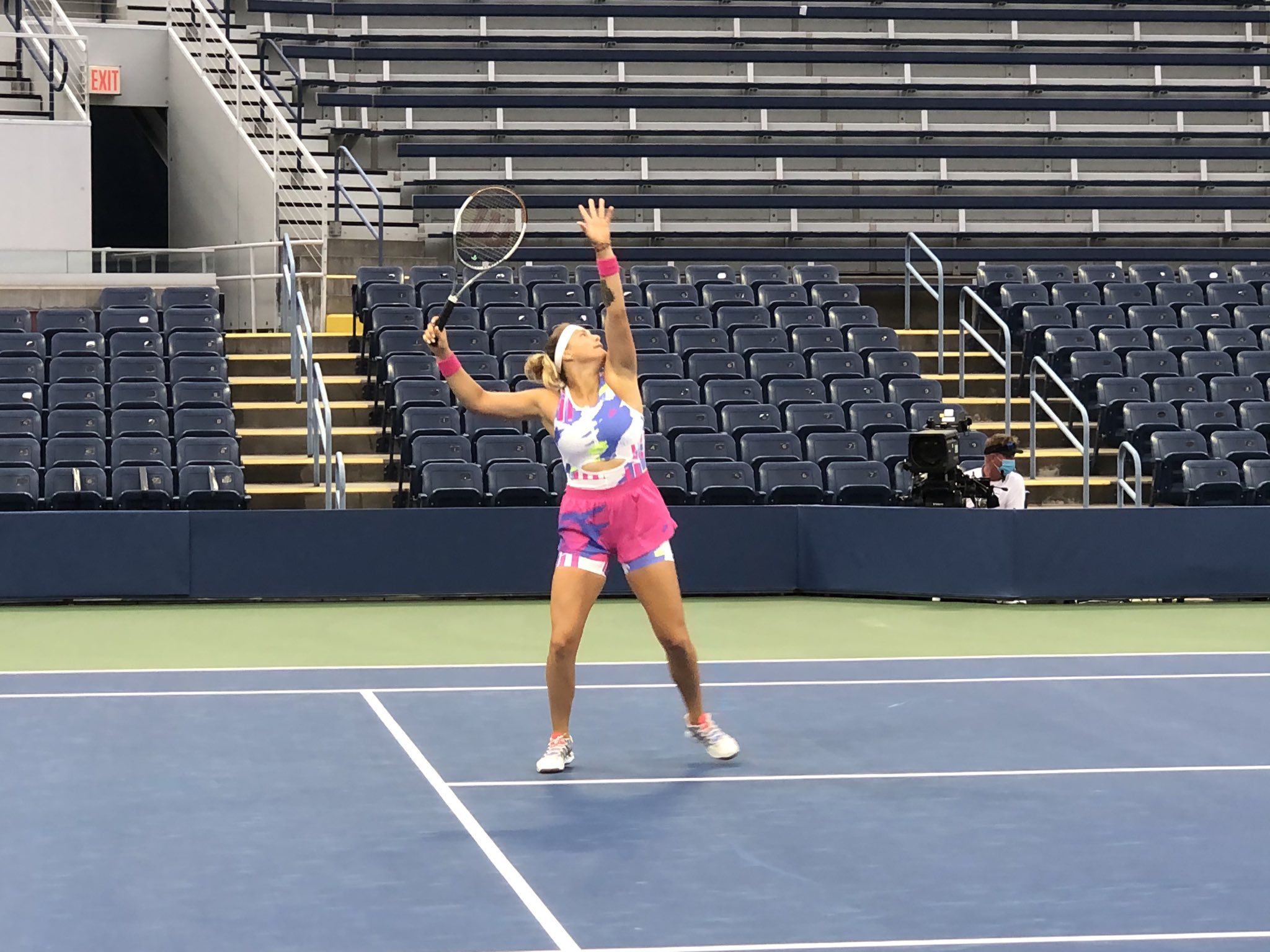 EgOK7IvWAAIZgSy?format=jpg&name=large