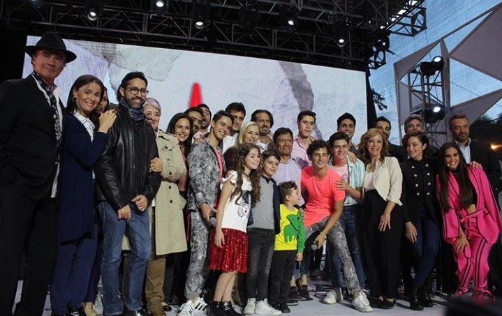 marconiofpy's tweet image. 📍META: LLEGAR A LOS 100 COMENTARIOS EN 7 MINUTOS

RT

#KCAMexico 
#JuntosElCorazonNuncaSeEquivoca