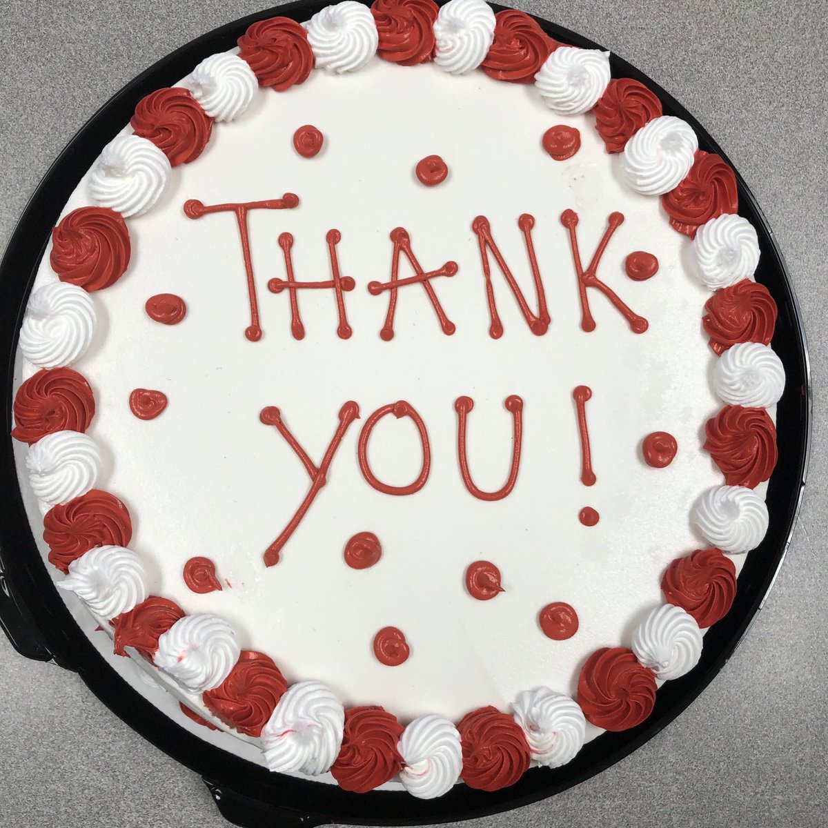 rbesratz's tweet photo. A shout out to Red Bud Dairy Queen for making the students and teachers first few weeks of school extra special! #redbud132 #icecreamcake #dillybars https://t.co/kBNWtko95d