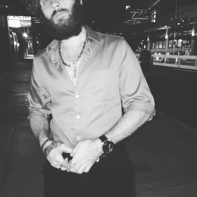 🏔🌌🍸 https://t.co/uBOGpkZBO2