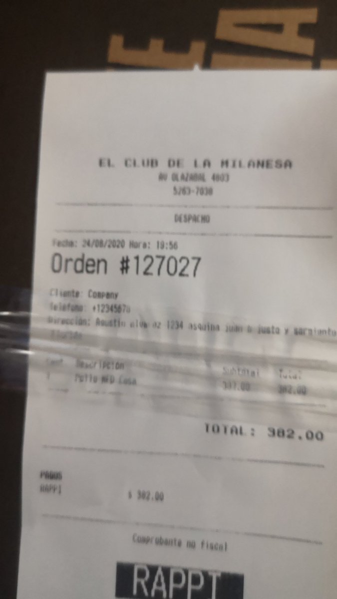 LordBjack86's tweet photo. @elclubdelamila les pido siempre el ticket fiscal, lo requiero como requisito para el trabajo, y de cada 10 veces 8 no me lo mandan, o hacen caso omiso de mis aclaraciones de la app, quiero saber con quien hablar para que memanden e lo ticket fiscal correspondiente a este pedido https://t.co/Xh6LLFtYs5