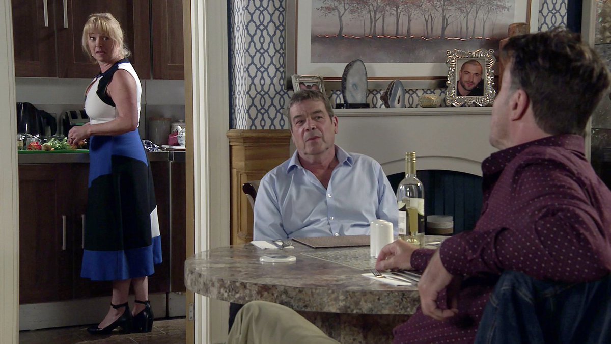 AndyGibsonTV's tweet photo. SPOILERS โ #ITV confirm #Johnny's link to mysterious #Scott in @ITVCorrie: https://t.co/VhpNPiHLsj
#Corrie #CoronationStreet #AndyGibsonTVSpoilers #JohnnyConnor #JennyConnor #ScottEmberton
https://t.co/wdcHB0SpP0 https://t.co/y6jhcCbQbd
