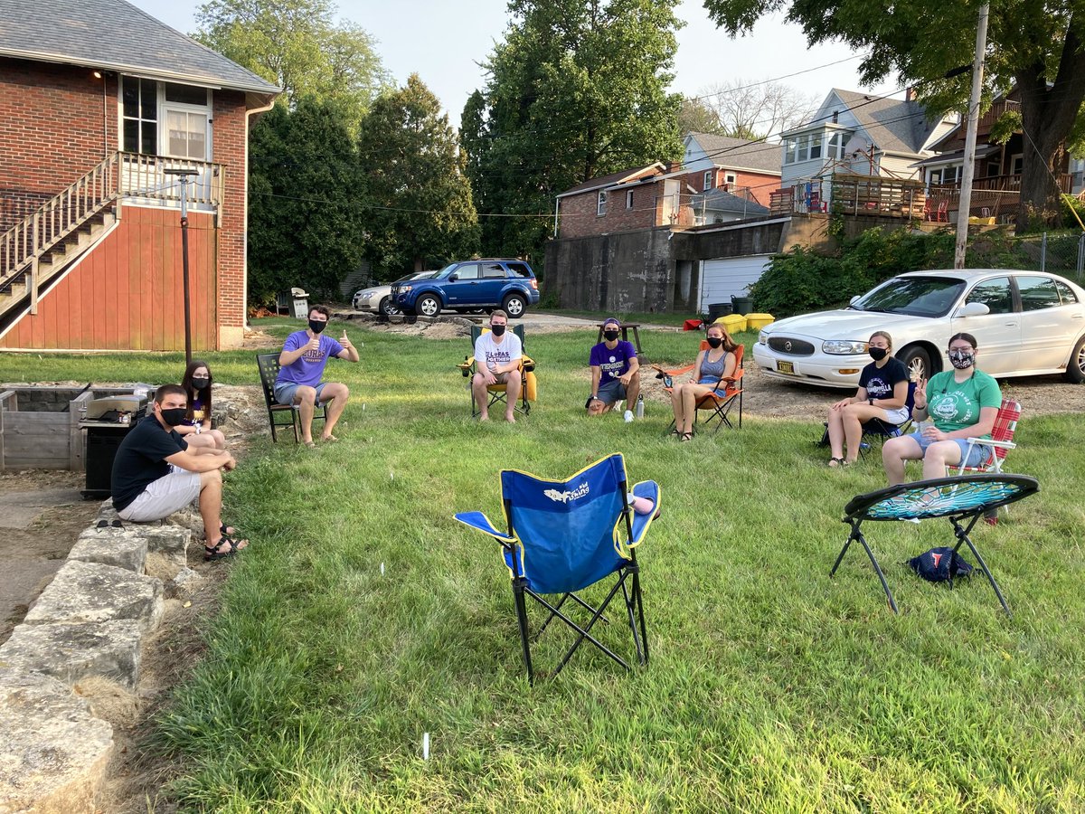 duhawkappella's tweet photo. Excited to be back! Enjoying some chill time before getting back into the swing of things! 😁💜💛 https://t.co/kyX89ZKDpd