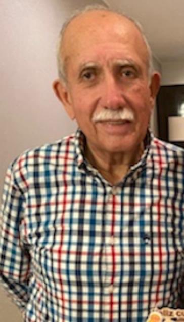 alvinaruiza's tweet photo. RT porfavor! Alerta de desaparición: Cesar Orlando Inga Ballon, de 76 años salió a las 11 de mi casa en Surco y no ha regresado. Por favor si alguien lo ve o sabe de su paradero contáctenme al 942411601. Vestía una camisa a rayas, casaca azul, pantalón beige y zapatos marrones. https://t.co/3SOaVOPPZh