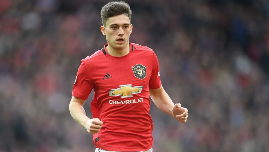 22) Qui est le plus gros crack des 4 ?