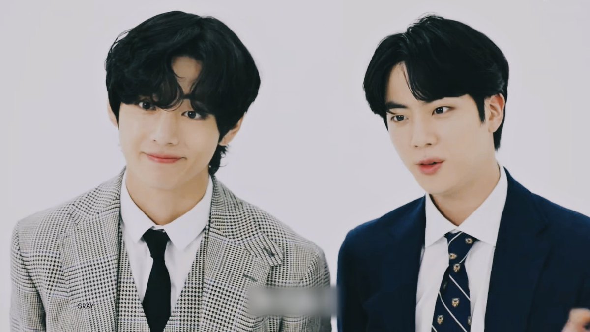 BTS_GRAY's tweet photo. #V #JIN #방탄소년단 @BTS_twt https://t.co/vWuTh7RreC