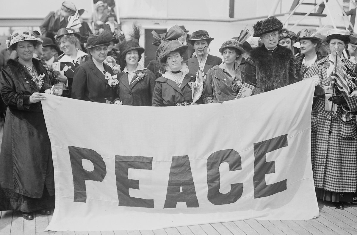In the Edwardian era, the labor movement helped the first British anti-war movement reach the height of its pre-World War I influence.