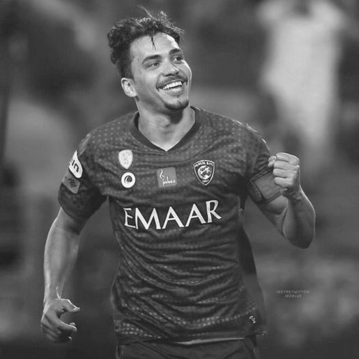 nanaf_00's tweet photo. ما نسيتك لو تحس إني نسيت 
سيرتك للحين تملاني حضور 
💙💙💙

 #ادواردو https://t.co/DEBprM55jo