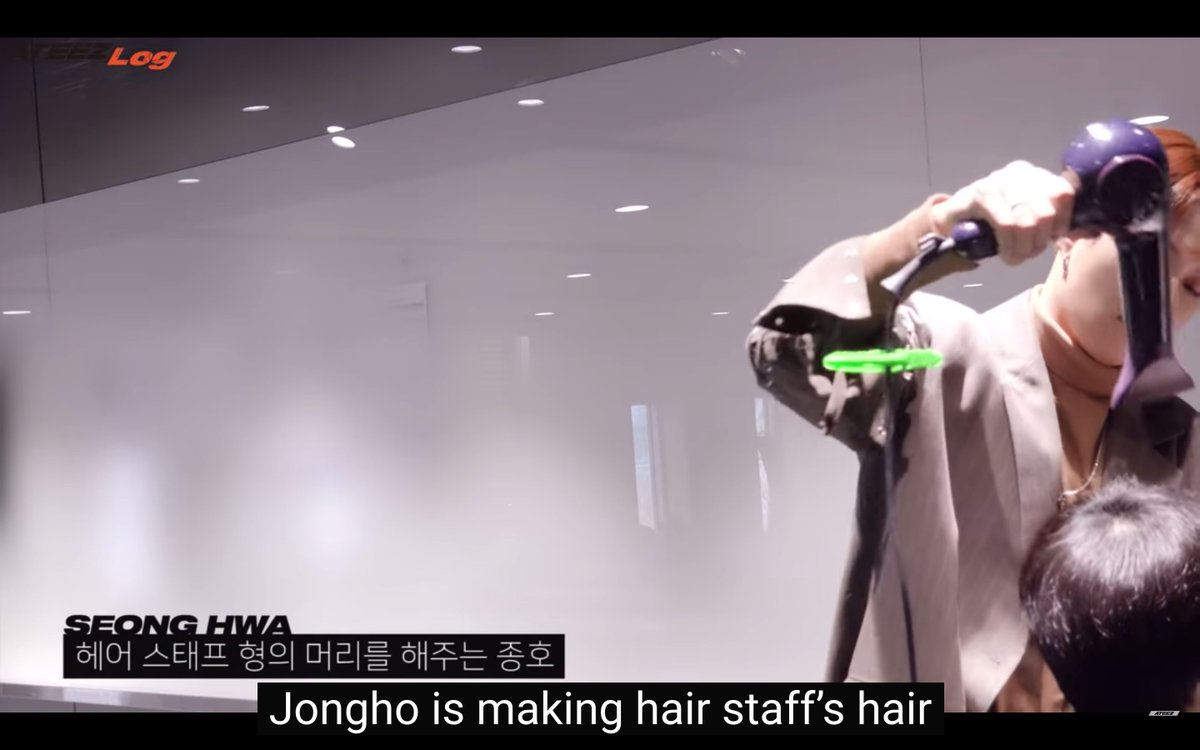 jongho pulling an uno reverse card and doing the staff's hair for him (logbook #12)