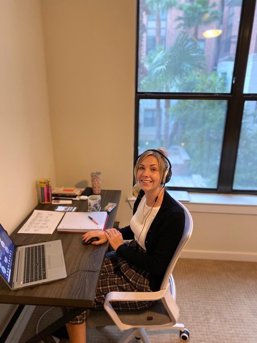zoe_roxburgh's tweet photo. First day of WFH with @TeamHISD @HISDSPED @HoustonISD #SLP team is complete!! Great to meet some of the SLP team members and I look forward to getting to know them more!! #teamHISD #SchoolbasedSLP #obligatoryfirstdayofschoolpic https://t.co/EvHxNKwn7h