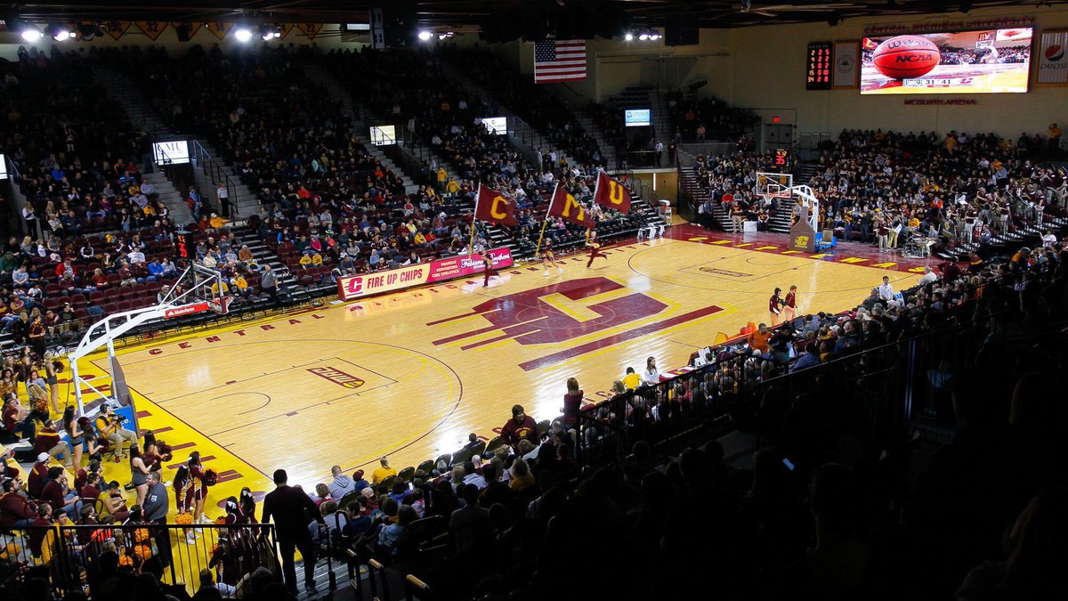 TimarPerry's tweet photo. Blessed to receive an offer from Central Michigan University! 
#FireUpChips https://t.co/EGumapFqoI