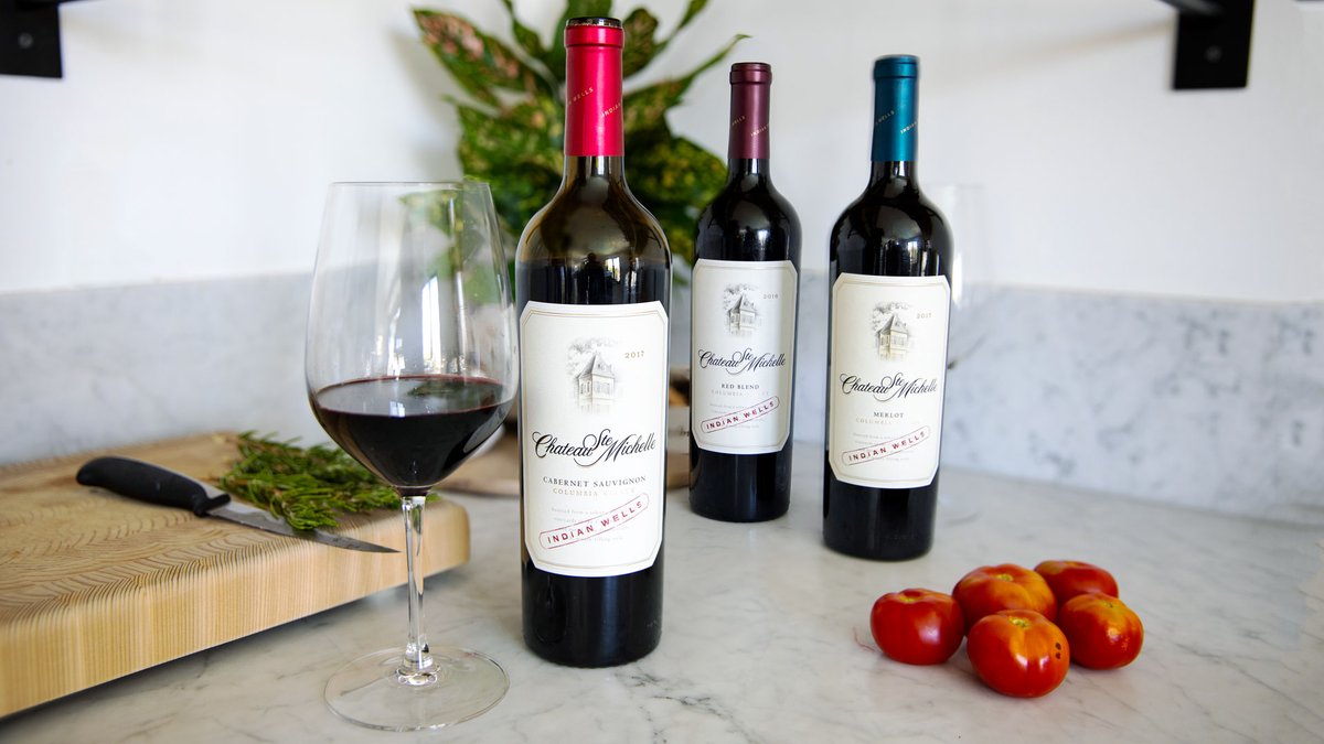 SteMichelle's tweet photo. What's better than a glass of red wine? A case of it. Stock up on one of our fan favorites: Indian Wells. Click the link below to purchase a case of 12 wines for $195 ($168 Club). https://t.co/zYTiPnQnLt https://t.co/rnS7H8DyV8