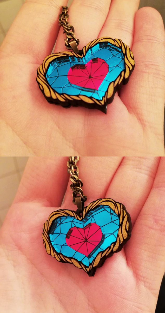 QueenDoodle_'s tweet photo. I have the best fiance ever! He got me this stunning Twilight Princess Heartpiece necklace! 😍❤️ My birthday is amazing so far 💕 https://t.co/MA5HVWVXLp