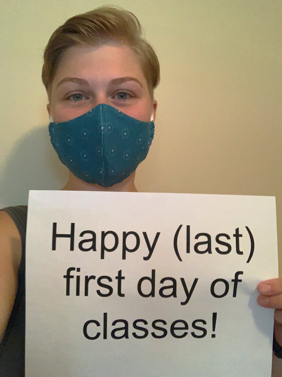 chathamu_swd's tweet photo. From some of our first year 😸s on their very first day of college classes and our Seniors on their last first day, we hope everyone had a very happy first day back in the classroom and is looking forward to the exciting semester ahead! 🤗📚✏️ #StudentAthetes #ChathamSwimDive https://t.co/uNudoA84Ek