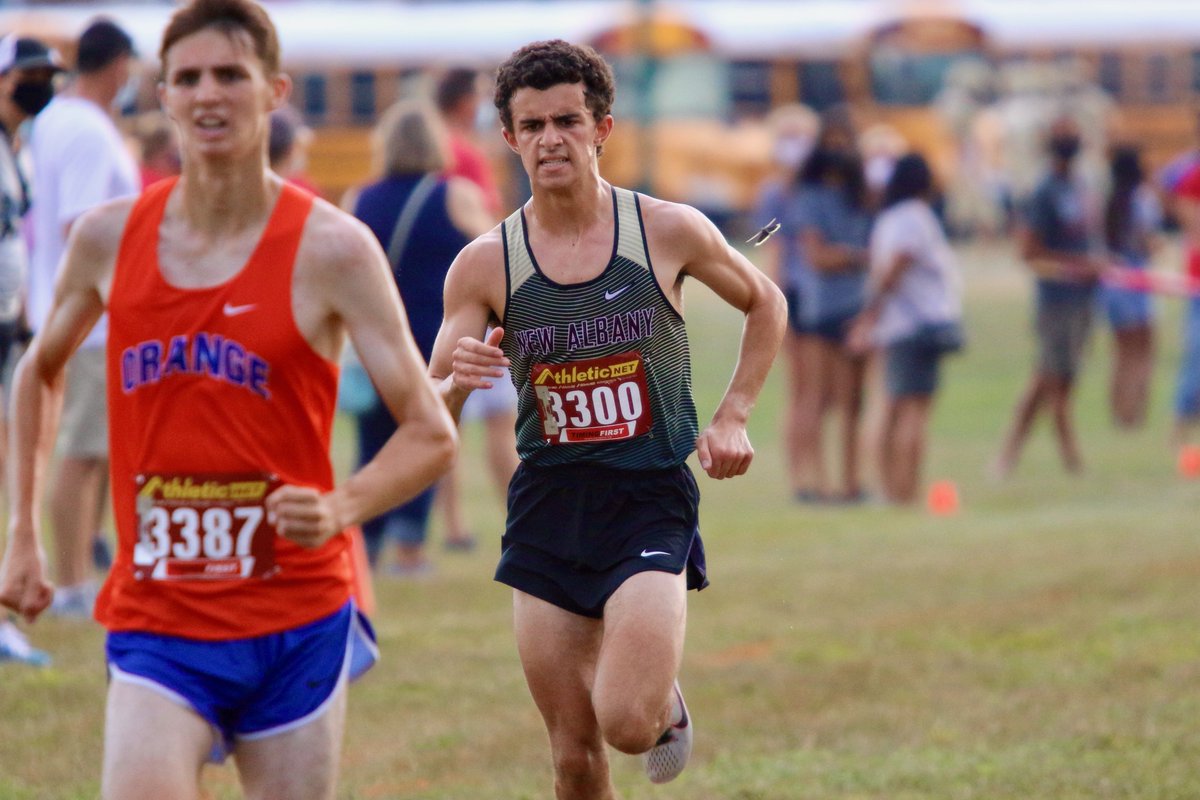Victor Orsinelli grinds out a strong second place finish at today's NA Invitational. All of our <a href="/newalbanyTF/">New Albany TF/XC</a> Eagles came down the home stretch pushing themselves. We'll be back to watch our Girls teams compete (when it's not pouring ☔️☔️. Go Eagles!