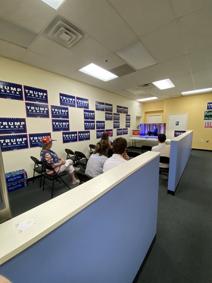 kaylyn_dailey's tweet photo. We LOVE the RNC!!! Watch party is underway in Montgomery County as we kick off the week! #BuckeyeBattalion #LeadRight #RNCConvention2020 #Trump2020 https://t.co/bg120Uzu0p