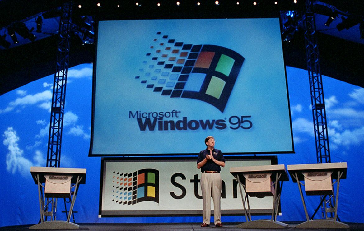 verge's tweet photo. Windows 95 is 25 years old today https://t.co/zsIOJYiuxs https://t.co/GS4kiGrEXQ