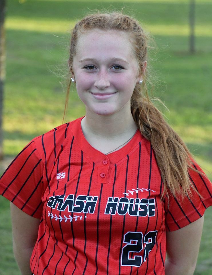 18uSmash's tweet photo. Some of Sydnee’s accomplishments are:
Played Varsity since 7th Grade.
Offensive player of the year as a 7th grader￼.
Defensive player of the year as an 8th grader￼.

Fun Fact- She has rods in her back from Scoliosis surgery in 2017 and her favorite food is Mashed Potatoes! https://t.co/rMJdc7IC54