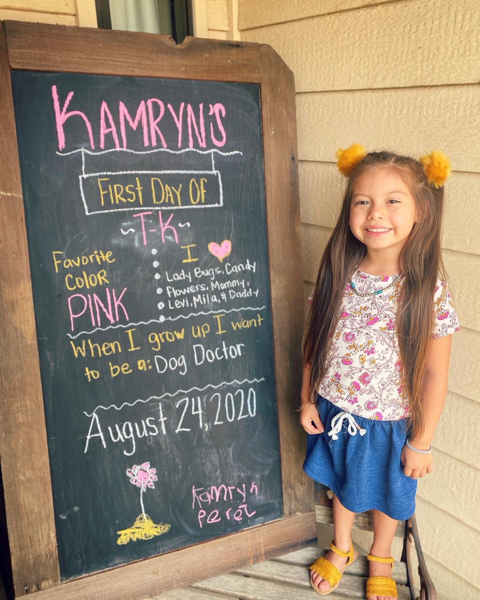 OhhSammmie's tweet photo. Kamryn’s “FIRST” DAY OF TK went very well! She followed her teachers instructions and didn’t let herself get distracted by her brother and what he was doing!! She made me proud!👩🏻‍💻📚 😍 #VirtualLearning2020 #KamrynJPerez #KamrynJoyce #MissSpeelmon #TK #4yearsold https://t.co/rR1QdvRl7u