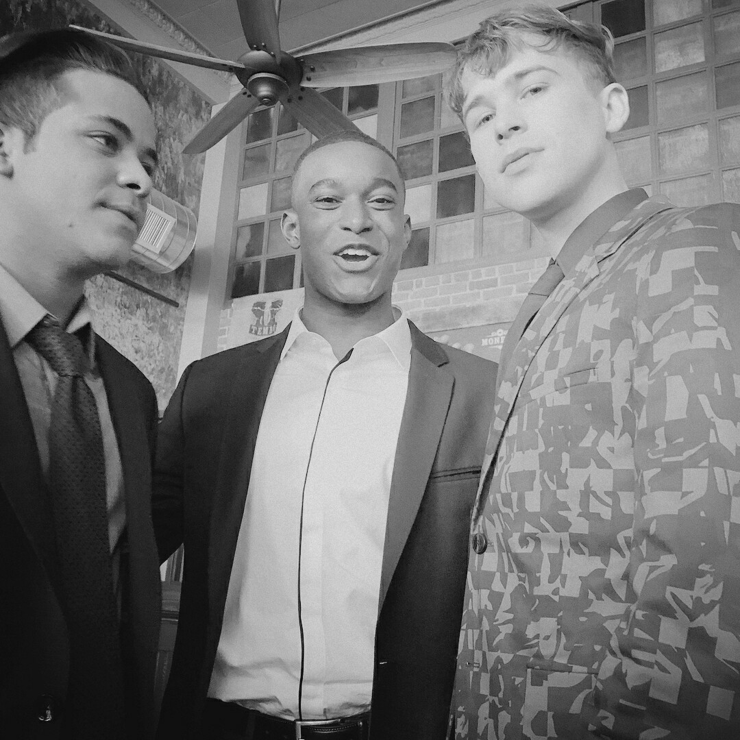 Las palabras sobran.