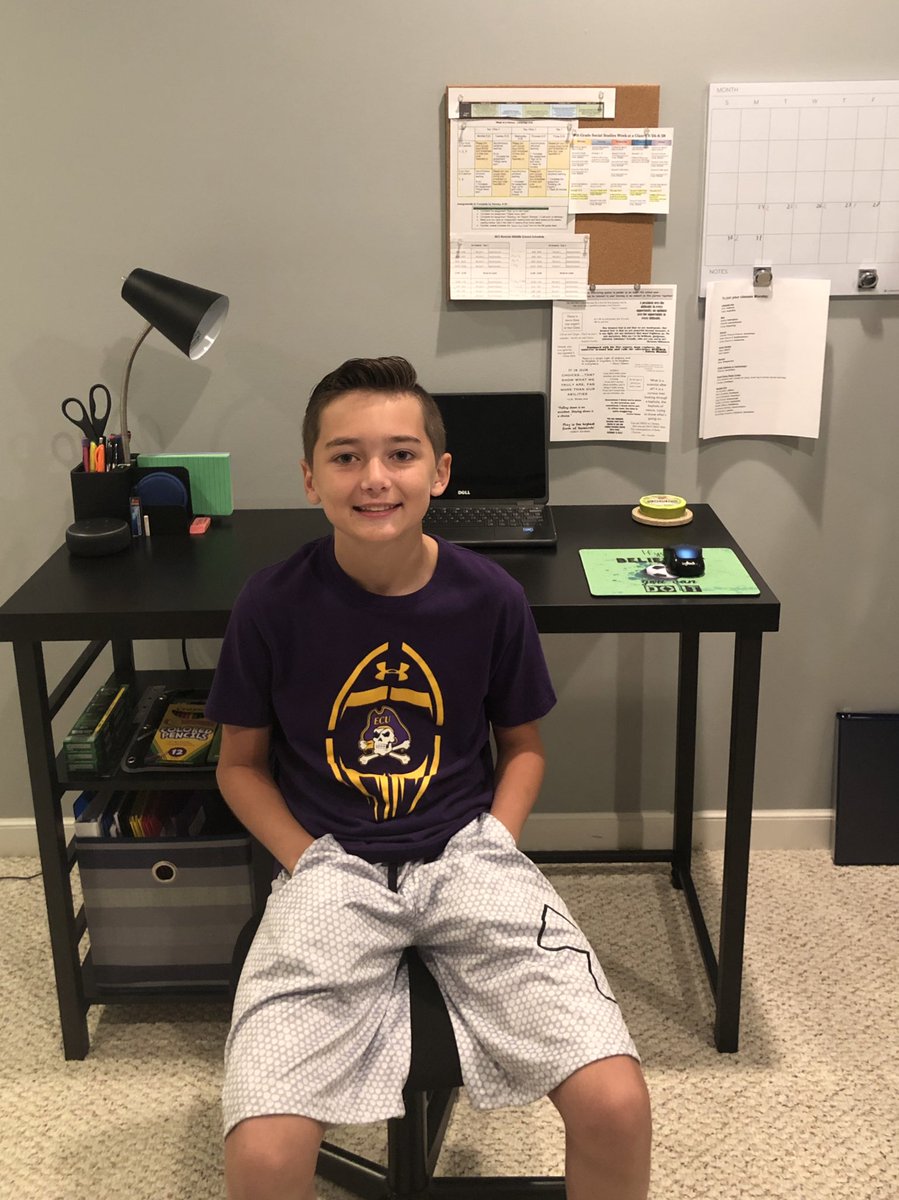 _abcurcio's tweet photo. Thank you @KarrerMS and @DublinSchools for a great first day! #DCSday1 #8thgrade  ☘️😊 https://t.co/x7icR0ykrz