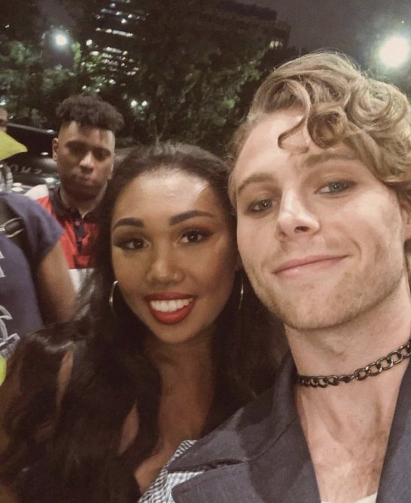 clashton with poc fans a beautiful thread inspired by lrharchives: