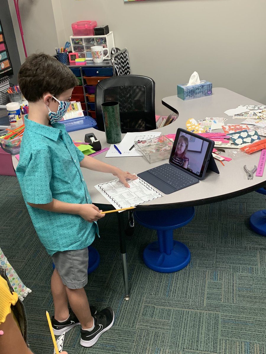 Teaching With PINK tweet media