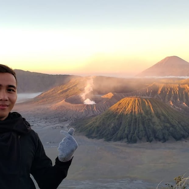 mountbromotrip's tweet photo. https://t.co/SDpmwdFiBX
Mount Bromo Sunrise tour from Surabaya have 2 days 1 night duration starting from Airport, Hotel, and Train Station. #sunrise #mountbromotrip #volcano #indonesiavolcano #indonesiatourism https://t.co/umQuljjJgE