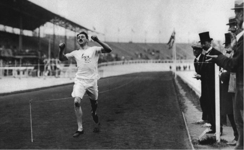 #33 Walkover to win Olympic Gold and a martyr400m final at 1908OLY saw 3/4 participants withdraw, thus allowing Wyndham Halswelle win without any competition7yrs later, he died a hero though as while trying to save a fellow soldier, he was shot and killed during World War I