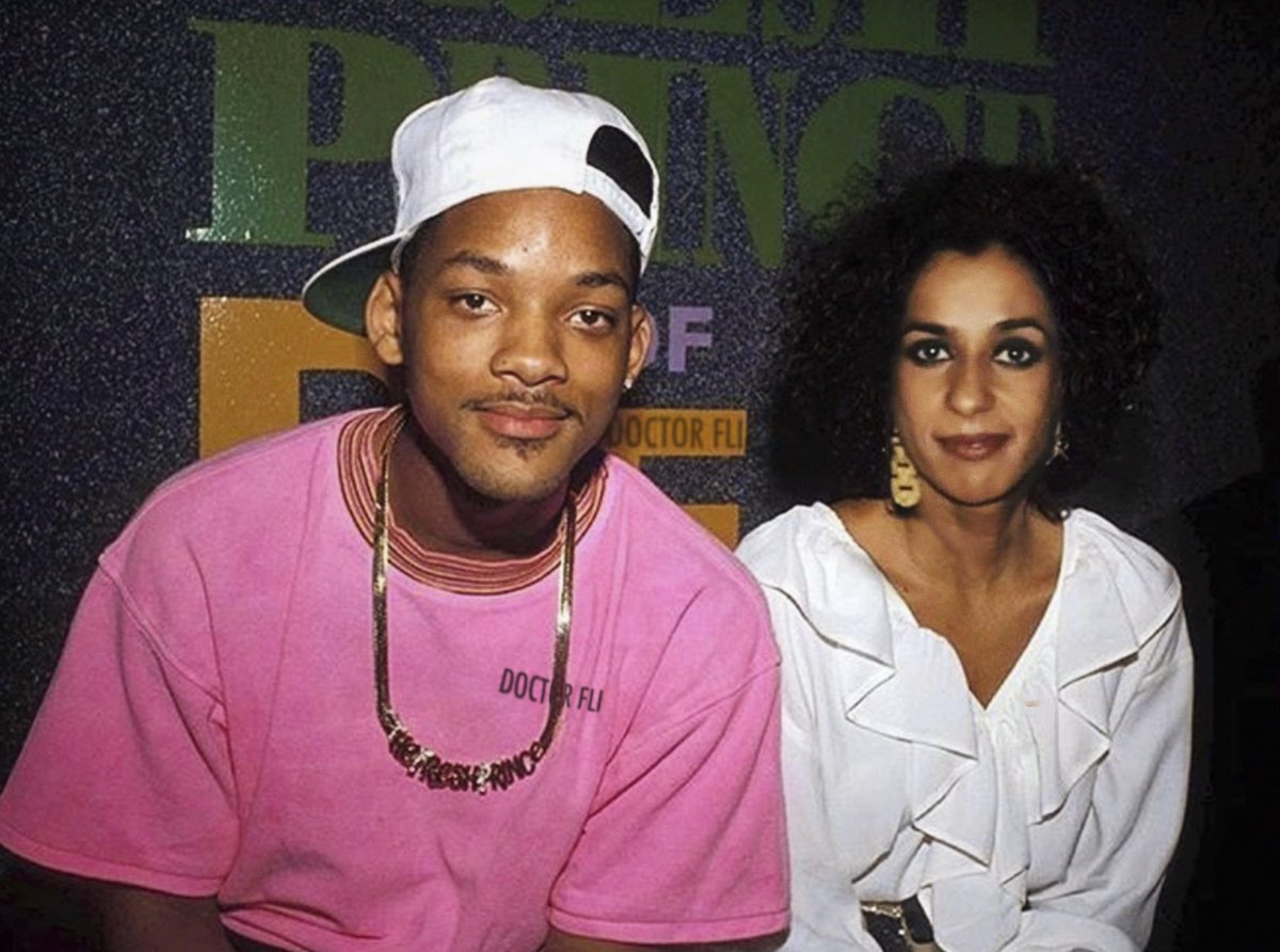 DRFLI's tweet photo. Que hijos más bonitos hubieran tenido estos dos. ♥️♥️✌🏻 Los Smith Flores.
.
#rosarioflores #willsmith #doctorfli #drfli
.
https://t.co/ORqQzwsPFs
No dejes que la verdad estropee una bonita historia. https://t.co/R7vAHy5P97