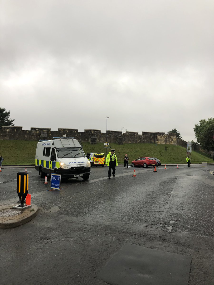 ROAD IS NOW CLEAR. Barbican road Jnc Paragon Street, York. 2 vehicle minor injury RTC. Road conditions are extremely wet this morning. Please drive to arrive. <a href="/yorkpress/">The Press</a> @minsterfm
