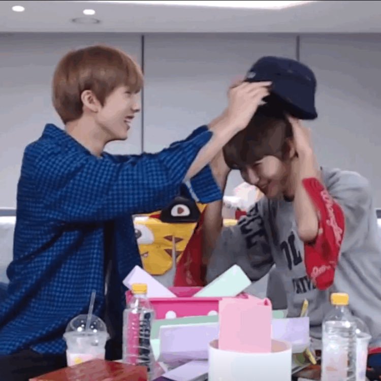 คริส23ㅈ(off) tweet media