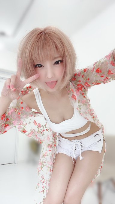 Twitterのコスプレ画像15