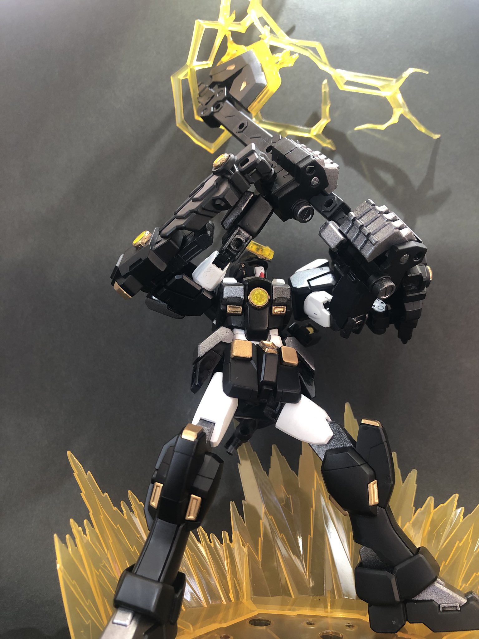 me これを見た人は黒いmsを貼れ うちで黒 玄といえば玄武殿 T Co Yfnrmmblee Twitter