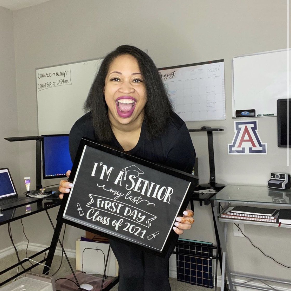 uazcomm's tweet photo. First day of classes looks a little different this year, but that doesnβt stop our Wildcats β¨ We wish all of our #communicationmajor students a successful academic year π»β¬οΈπ
#uacomm #uarizona #beardown #maskup #peoplecollege https://t.co/En6AcinRsA